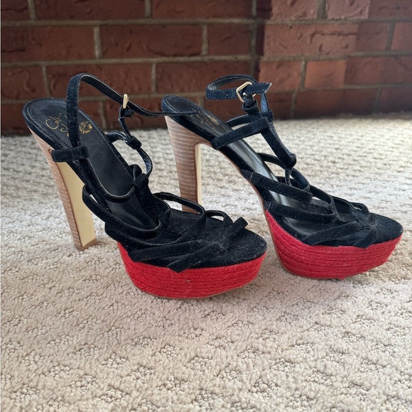 Colin Stuart red rattan and wood heel sandals - Picture 3 of 4